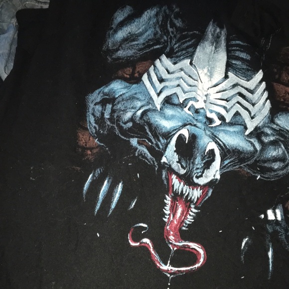 Various different clothes - Picture 15 of 15